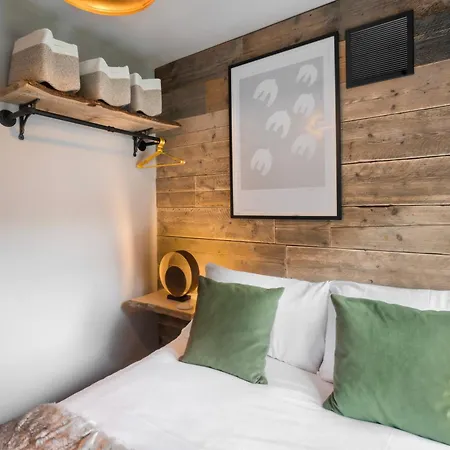 Ellerthwaite Place X3 Bed House With Hot Tub In - Ridgestone