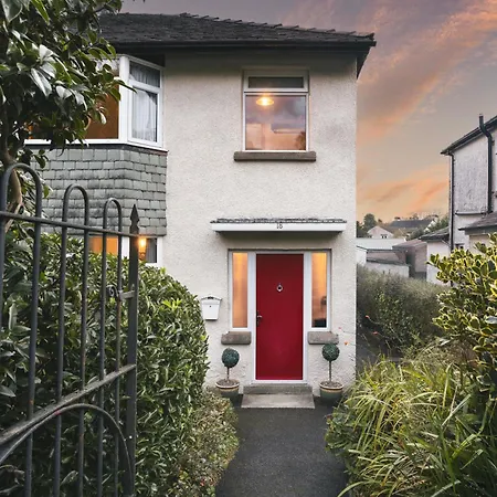 Dom wakacyjny Ellerthwaite Place X3 Bed House With Hot Tub In - Ridgestone Windermere