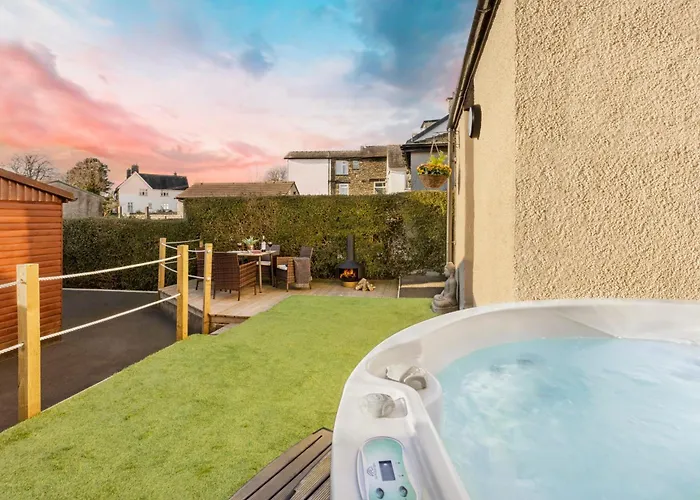 Ellerthwaite Place X3 Bed House With Hot Tub In - Ridgestone * 温德米尔