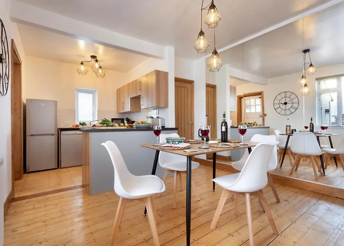 Ellerthwaite Place X3 Bed House With Hot Tub In - Ridgestone 温德米尔