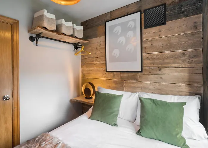 Ellerthwaite Place X3 Bed House With Hot Tub In - Ridgestone