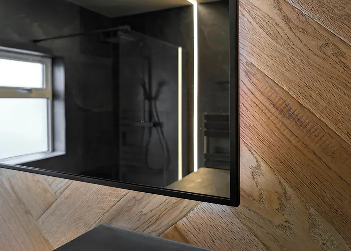 Ellerthwaite Place X3 Bed House With Hot Tub In - Ridgestone * 温德米尔