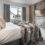 Ellerthwaite Place X3 Bed House With Hot Tub In - Ridgestone * Windermere