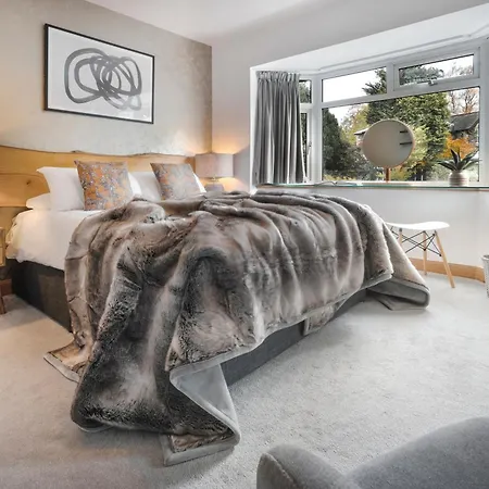 Ellerthwaite Place X3 Bed House With Hot Tub In - Ridgestone Holiday home *